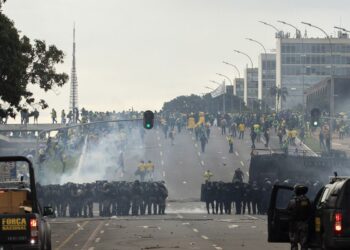 STF responsabilizou 1.190 pessoas por atos antidemocráticos de 2023