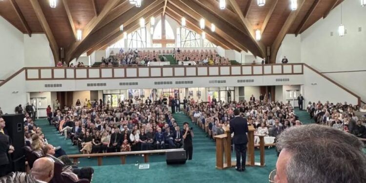 Ministério de Madureira inaugura sede mundial na Flórida
