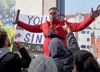 Pastor atacado por radicais muçulmanos recebe ameaça da Polícia