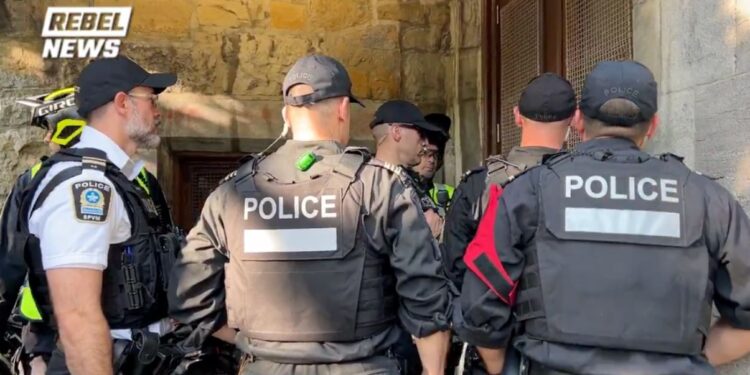 Canadá virou ‘fortaleza demoníaca’, diz evangelista Sean Feucht