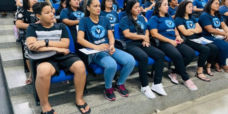 De vendedora de espetinho a pizzaiola, concluinte do Vencer já planeja fazer novo curso para avançar no empreendedorismo