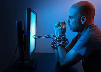 Pornografia desfigura o cérebro, contraria a Deus e alerta cristãos