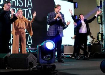 Abertura da Expo Cristã 2025 reúne autoridades e líderes evangélicos em SP