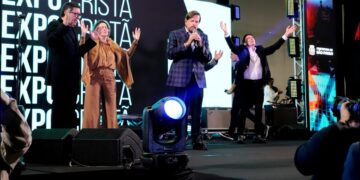 Abertura da Expo Cristã 2025 reúne autoridades e líderes evangélicos em SP