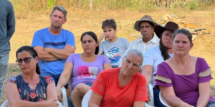 Governo de RO impulsiona agricultura familiar com entrega de roçadeiras em Candeias do Jamari