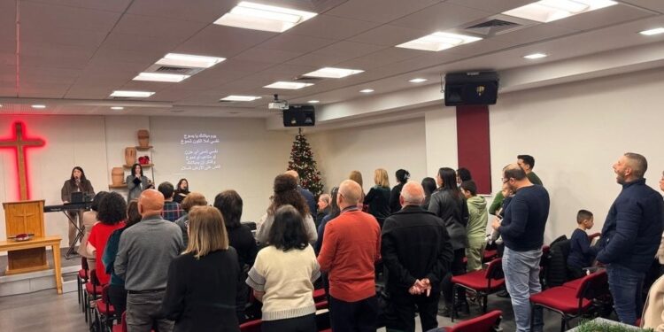 batistas comemoram o crescimento de árabes evangélicos