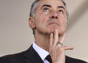 Barroso diz que julgamento de Bolsonaro ocorrerá com serenidade