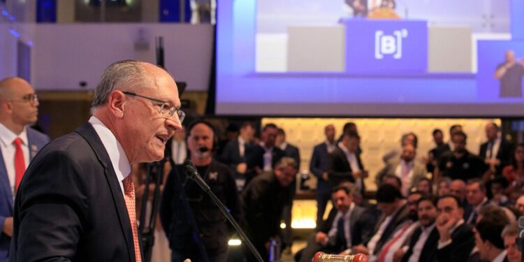 “Indulto é golpismo de marcha ré”, diz Alckmin em São Paulo