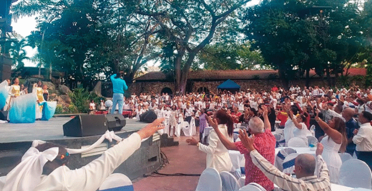 Cuba: Cristãos transferem seu culto para as ruas após tentativa de censura