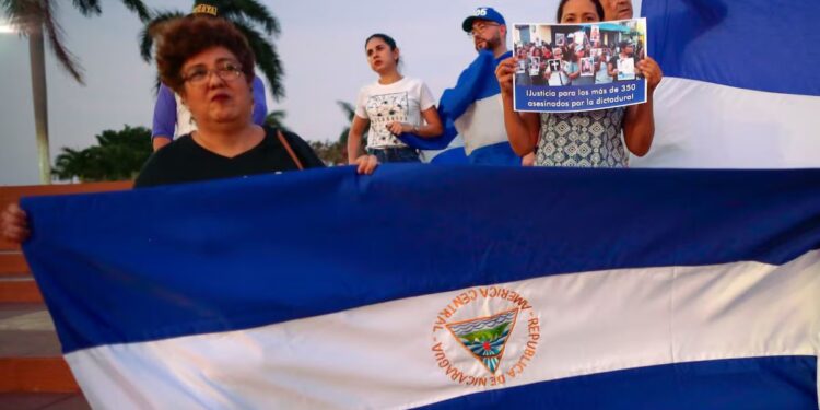 cristão morre sob custódia com sinais de tortura