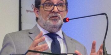 Granconato pede que esquerdistas deixem de segui-lo