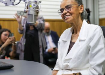 Rádio Nacional da Amazônia celebra 48 anos no ar