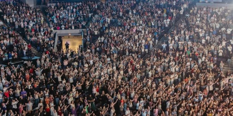 7.000 estudantes encontram Jesus em universidade no Arizona: ‘Fome de Deus’