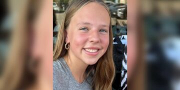 Após 57 dias, menina baleada na cabeça em escola dos EUA recebe alta: “É um milagre”