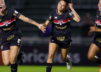 São Paulo vence Olimpia para avançar na Libertadores Feminina