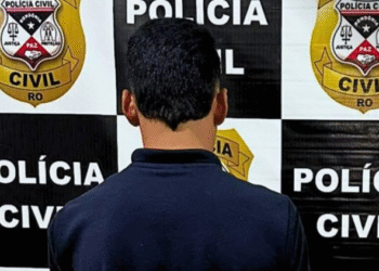 Homem é preso acusado de aplicar golpes e comprar moto com joias falsas em Rondônia