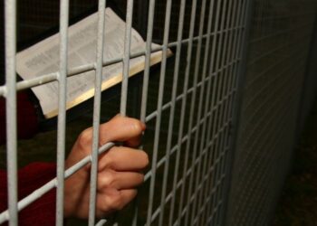 Invasão de igreja termina com 11 cristãos presos na China