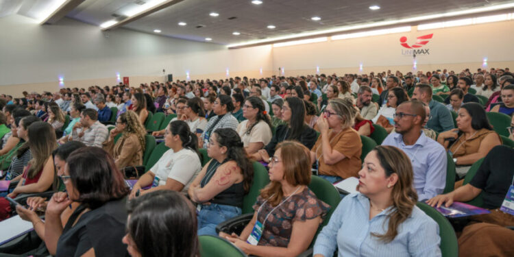 Seminário “Desmistificando a Reforma Tributária: Um Olhar no Futuro” reúne mais de mil participantes, em Porto Velho