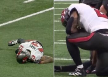 NFL: jogador lesionado recebe oração em campo de colega