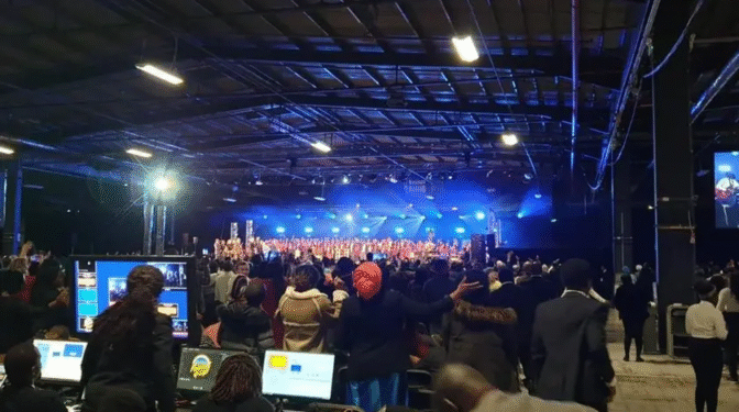 Igreja que mais cresce no Reino Unido tem sede na Nigéria, país que persegue cristãos