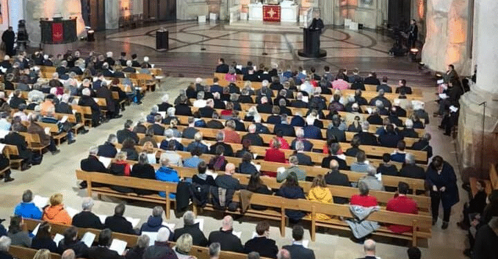 Bispos alemães alertam para aumento de ataques a igrejas