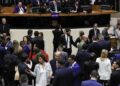 Câmara aumenta penas para crimes como extorsão e escudo humano