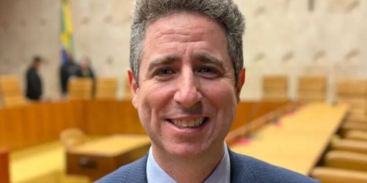 Especialista desmente rumor de antecedentes criminais em igrejas