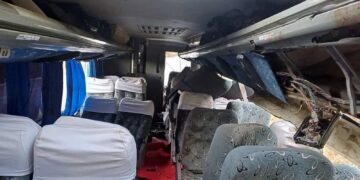 Sobe para 17 número de mortos por acidente com ônibus em Pernambuco