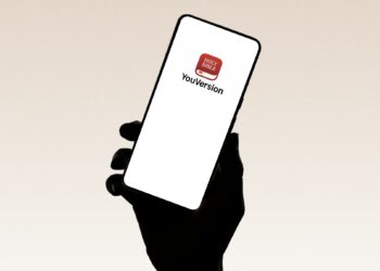 Aplicativo da Bíblia alcança 1 bilhão de downloads no mundo