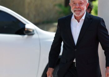 Lula participa de cúpula da Celac na Colômbia