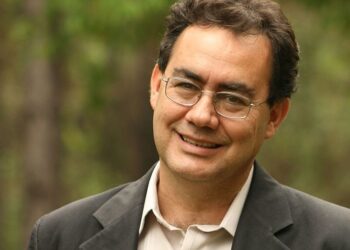 ‘O cérebro foi projetado para a fé’, diz Augusto Cury em estudos sobre neurociência