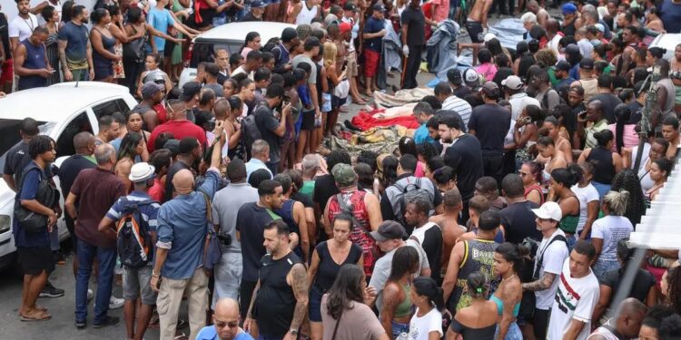 Em meio à megaoperação no Rio, pastores pedem oração: “A cidade sangra”