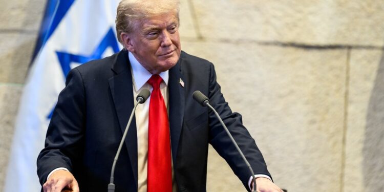 Trump é o Anticristo? Pastor esclarece o que está por trás do cenário mundial atual