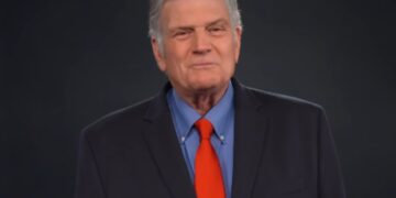 Franklin Graham critica o ‘islamismo radical’ após massacre no Sudão