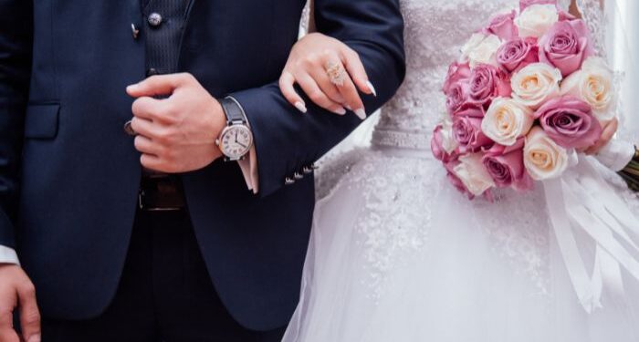 Evangélicos lideram casamentos formais no Brasil, aponta IBGE