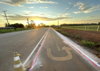 Revitalização de ciclofaixa e sinalização proporciona mais segurança na RO-481, em São Miguel do Guaporé