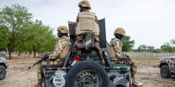 Trump inicia plano de ação militar para cessar perseguição