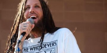 Contra o ‘câncer’ religioso, Brian Welch diz que Cristo é ‘relação’