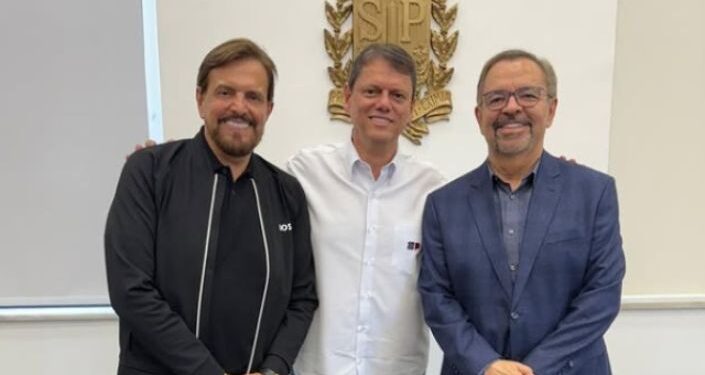 Tarcísio recebe apóstolos Estevam e César Augusto no Palácio