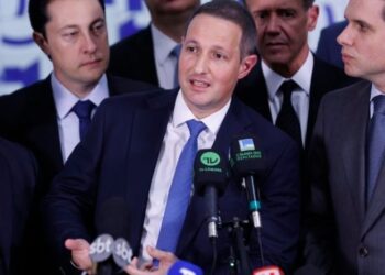 ‘Se o PT está insatisfeito, o projeto é bom’