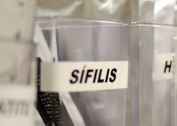 Sífilis continua em ritmo acelerado de crescimento no país
