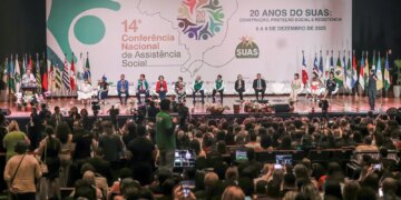 Lula propõe reunião dos Poderes para tratar de feminicídio