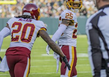 Jogadores da NFL pedem ação contra perseguição na Nigéria: “As vidas não podem esperar”