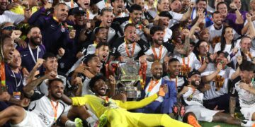 Corinthians vence Vasco e conquista tetracampeonato da Copa do Brasil