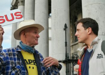 Cristãos celebram suspensão de regra de ruído contra pregadores de rua na Irlanda do Norte