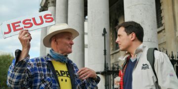 Cristãos celebram suspensão de regra de ruído contra pregadores de rua na Irlanda do Norte