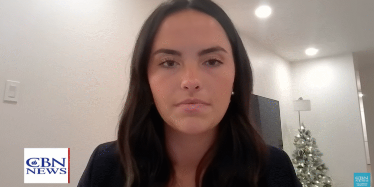 Estudante cristã de medicina recebe nota zero em redação após ir contra ideologia de gênero