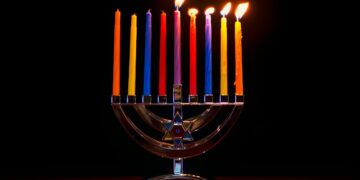 Pastor explica o significado do Hanukkah: “O Senhor é um Deus de multiplicação”