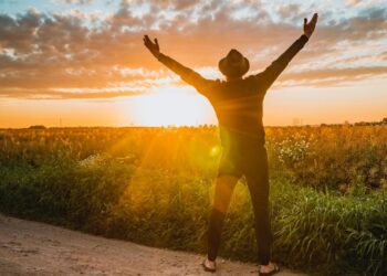 “A gratidão abre caminhos espirituais”: Pastor diz que ser grato libera bênçãos retidas