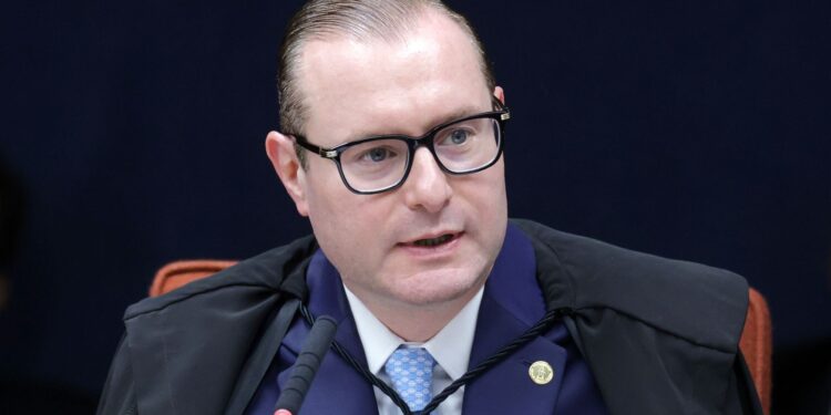 STF tem placar de 2 a 0 para condenar cinco réus do Núcleo 2 da trama